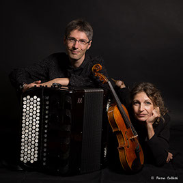 Duo Détour de Babel, Emmanuelle Touly (Violon) et Fabien Packo (Accordéon) Photo Pierre Colletti